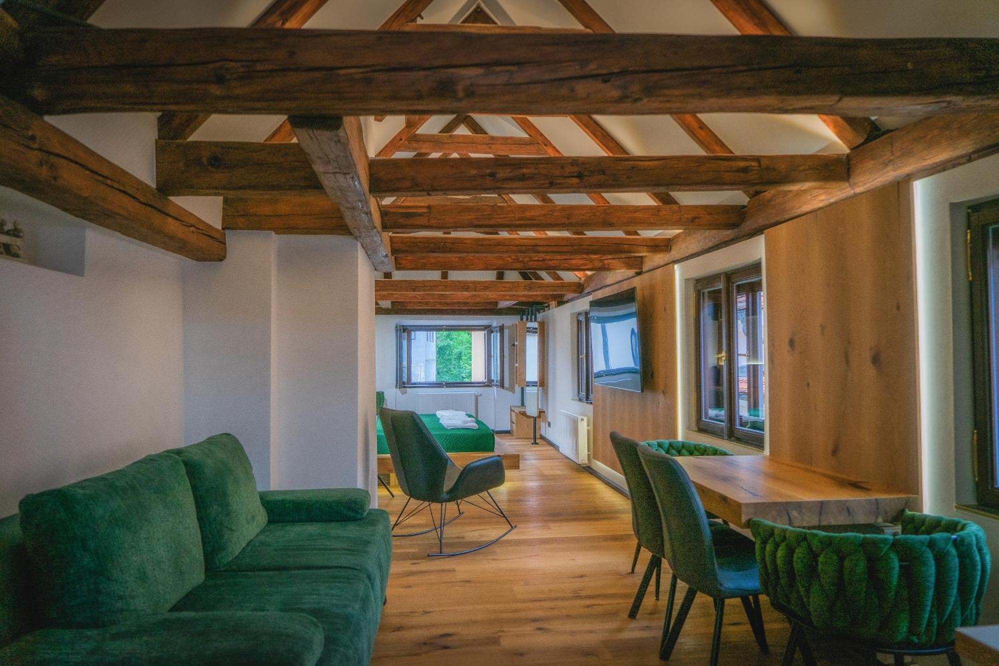 Parkan 127 Apartments Cesky Krumlov Luaran gambar